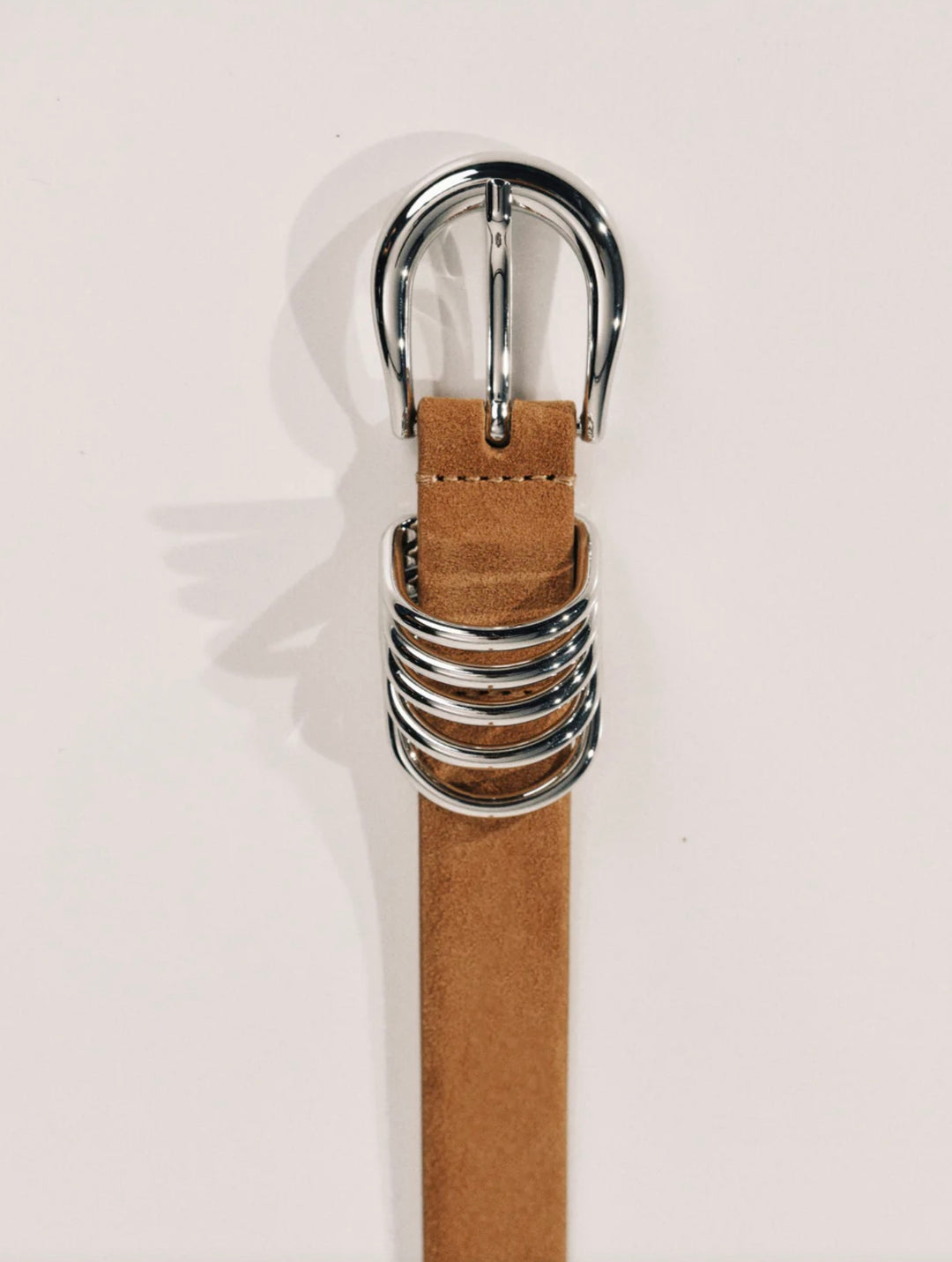 Hollyhock Suede - Caramel/Silver