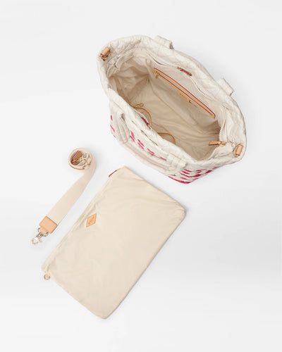 Medium Metro Tote Deluxe - Sandshell/Apple