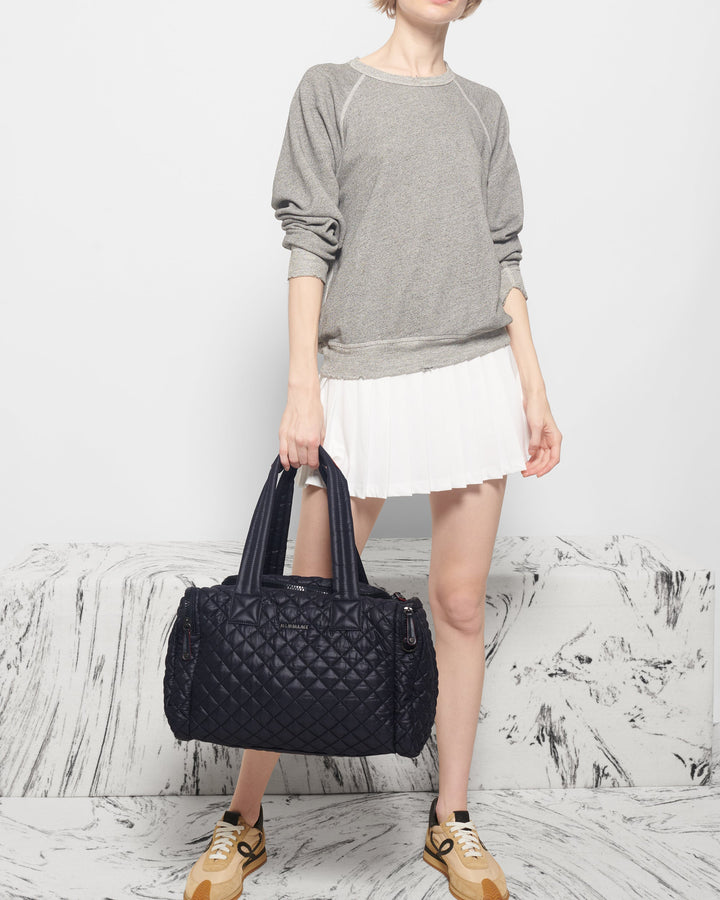 Medium Metro Team - Black