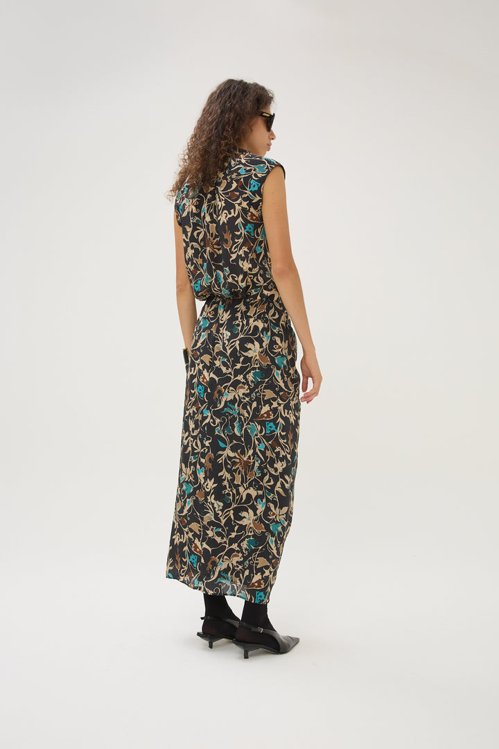 Berry Bonny Long Skirt - Black