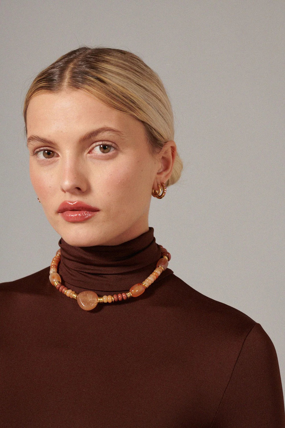 Meha Phone Chain - Brown