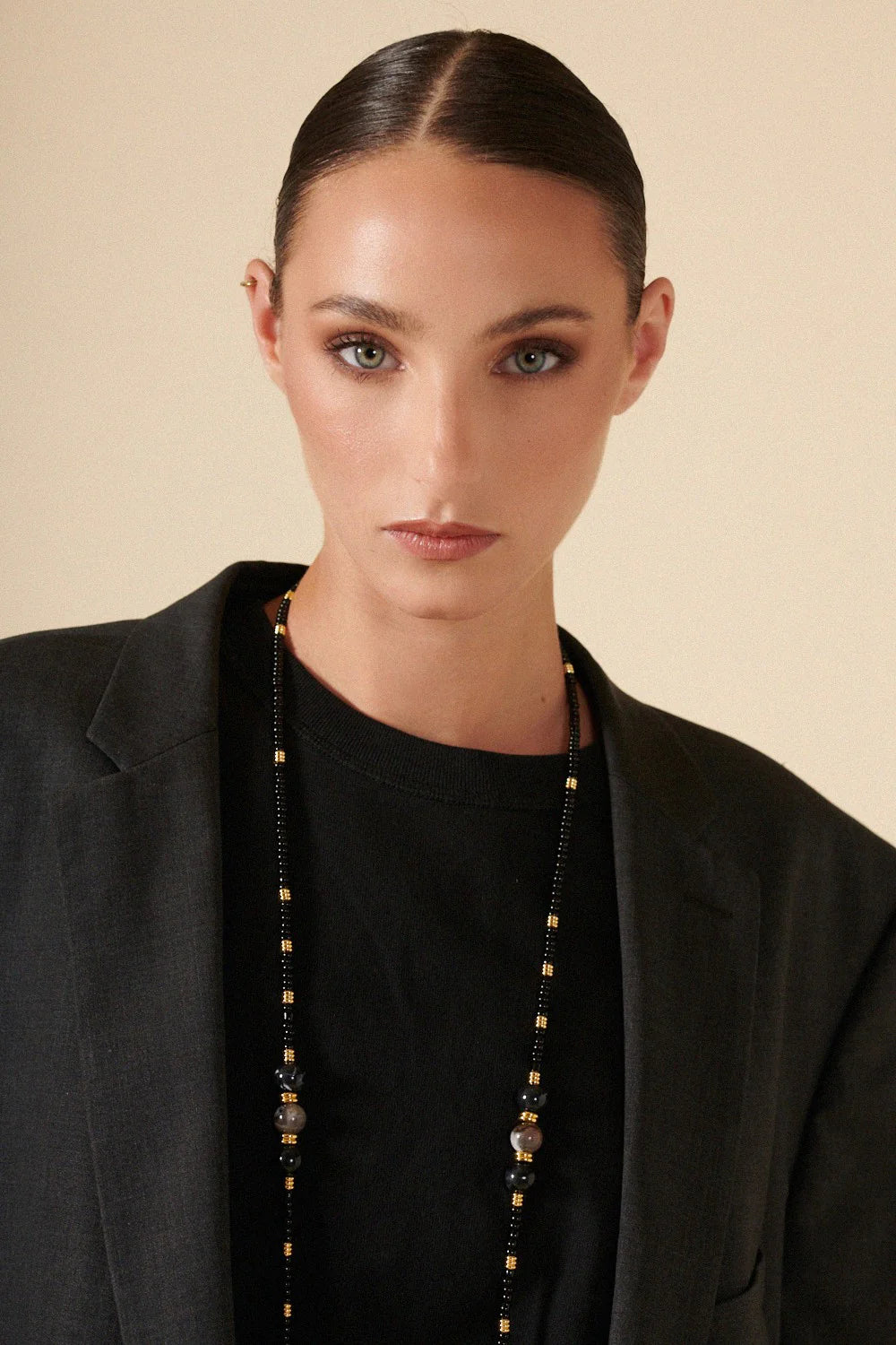 Iris Long Chain - Black