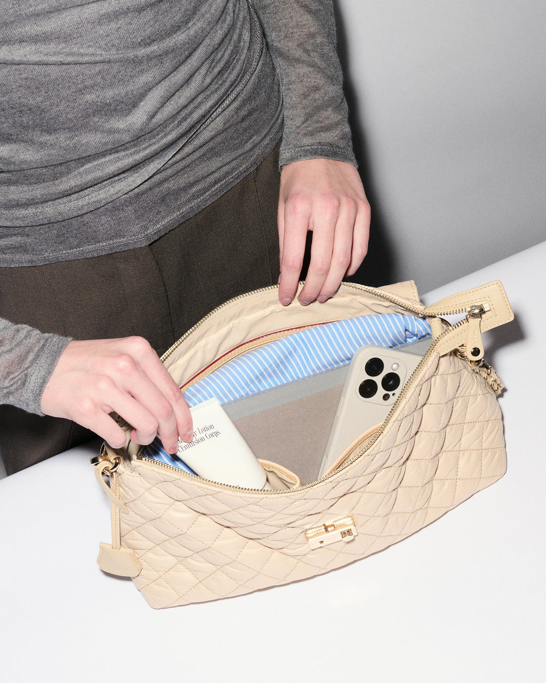 Crosby Lock Shoulder - Buff