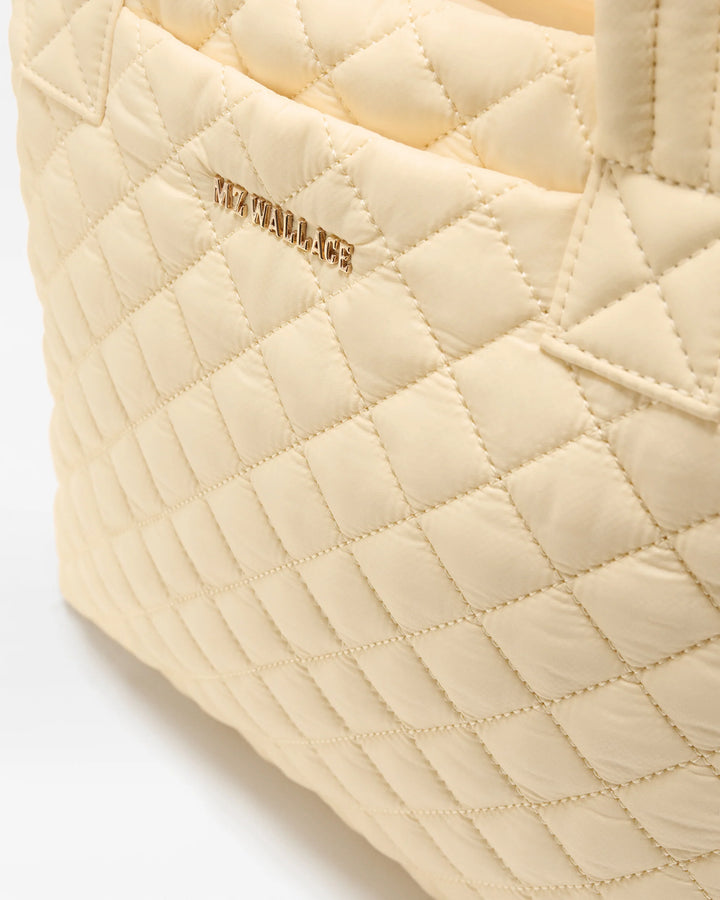 Small Metro Tote Deluxe - Chamomile