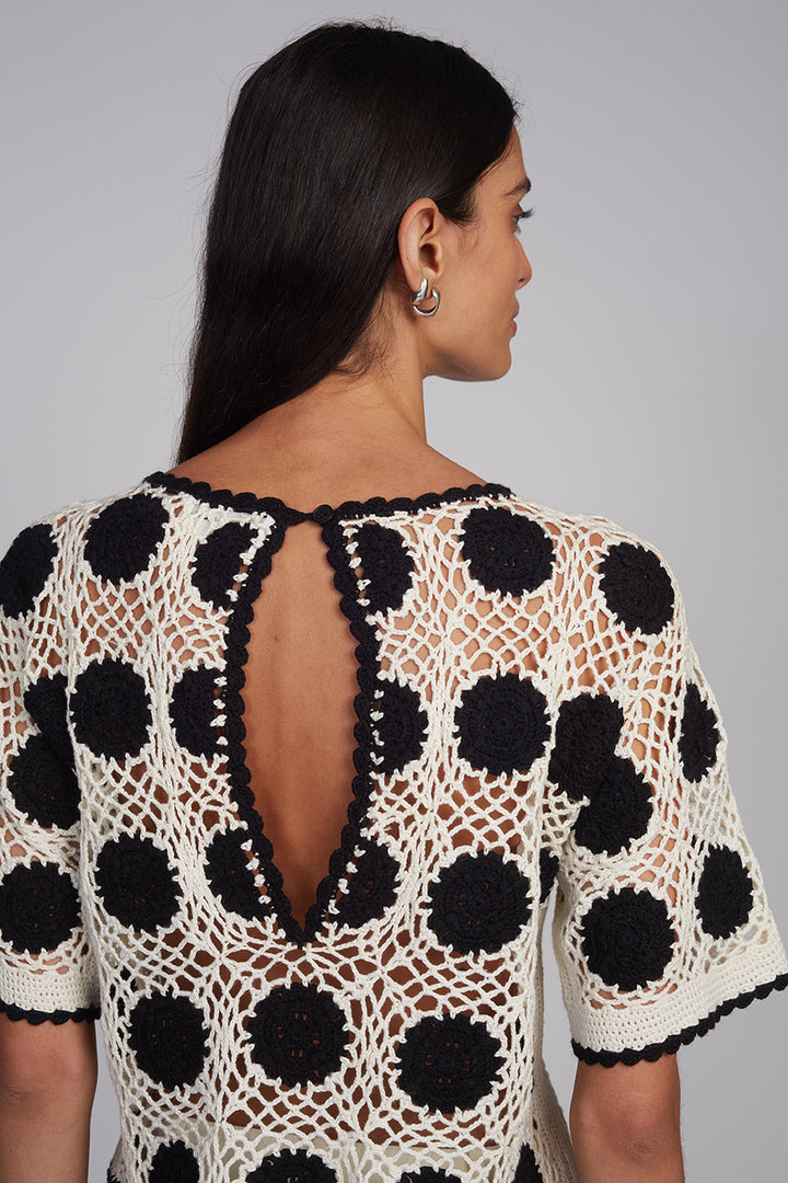 Amira Top - White/Black Combo