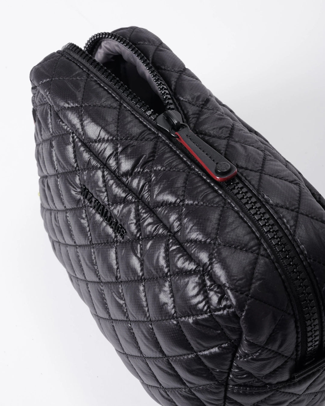 Metro Cosmetic - Black