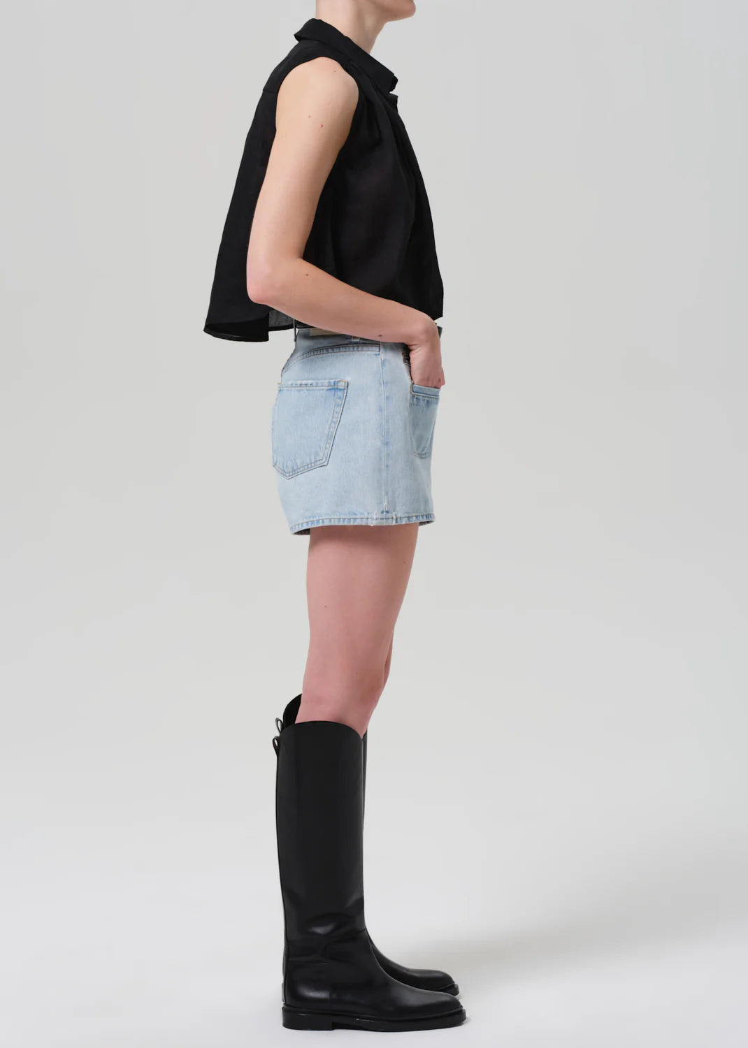 Marlow Welt Pocket Short - Skyscape