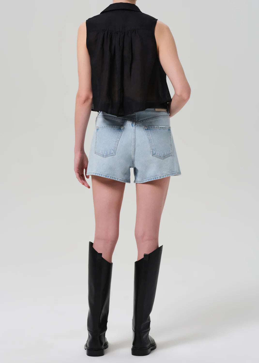 Marlow Welt Pocket Short - Skyscape