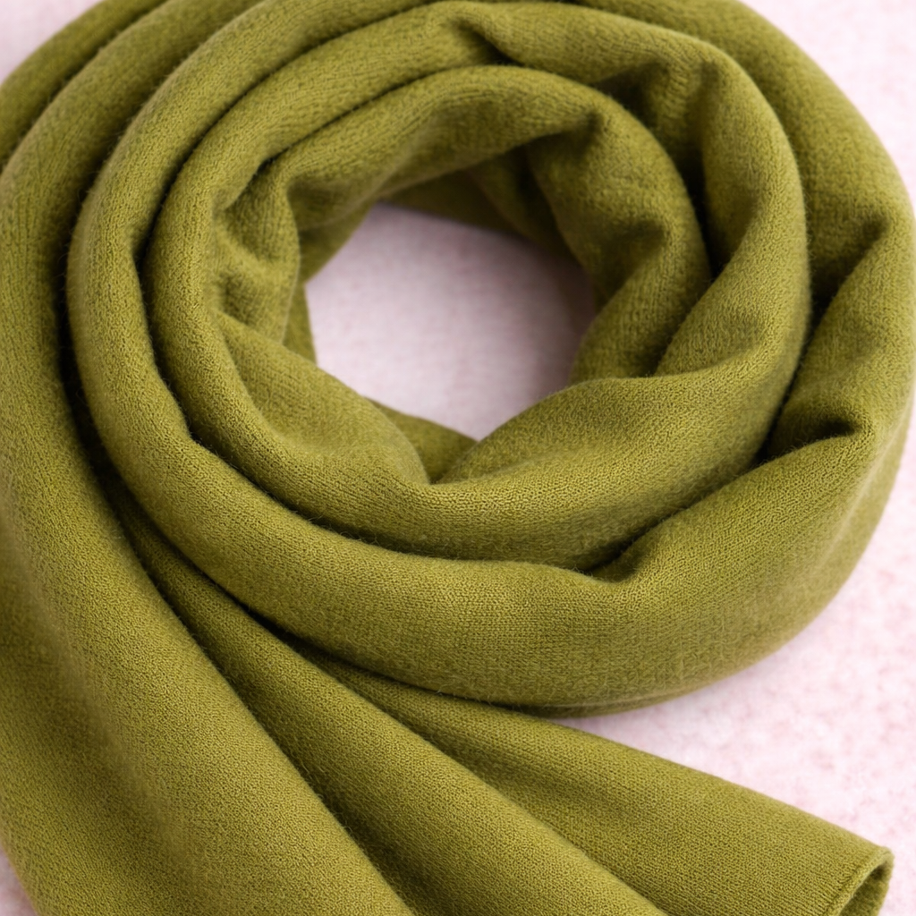 Cashmere Travel Wrap Olive