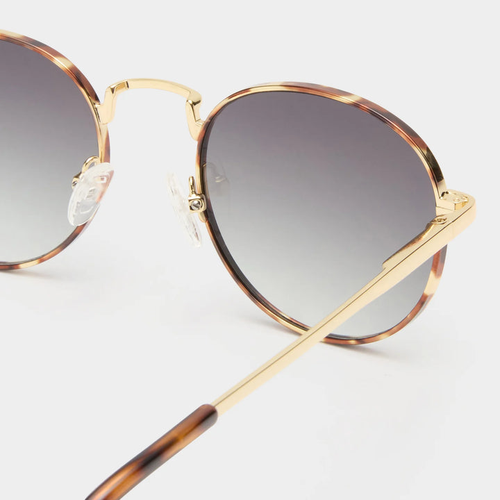 Lost Legacy - Gold/Tort/Khaki Grad