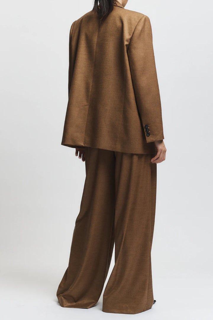 Nevin Mid-Waisted Lightweight Trouser - Clove
