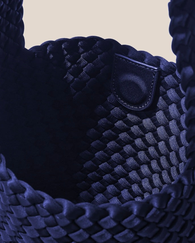 Laguna Crossbody - Ink Blue