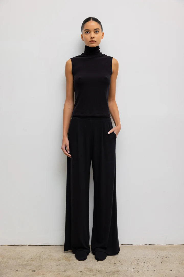 Lauren Sleeveless Turtleneck - Black