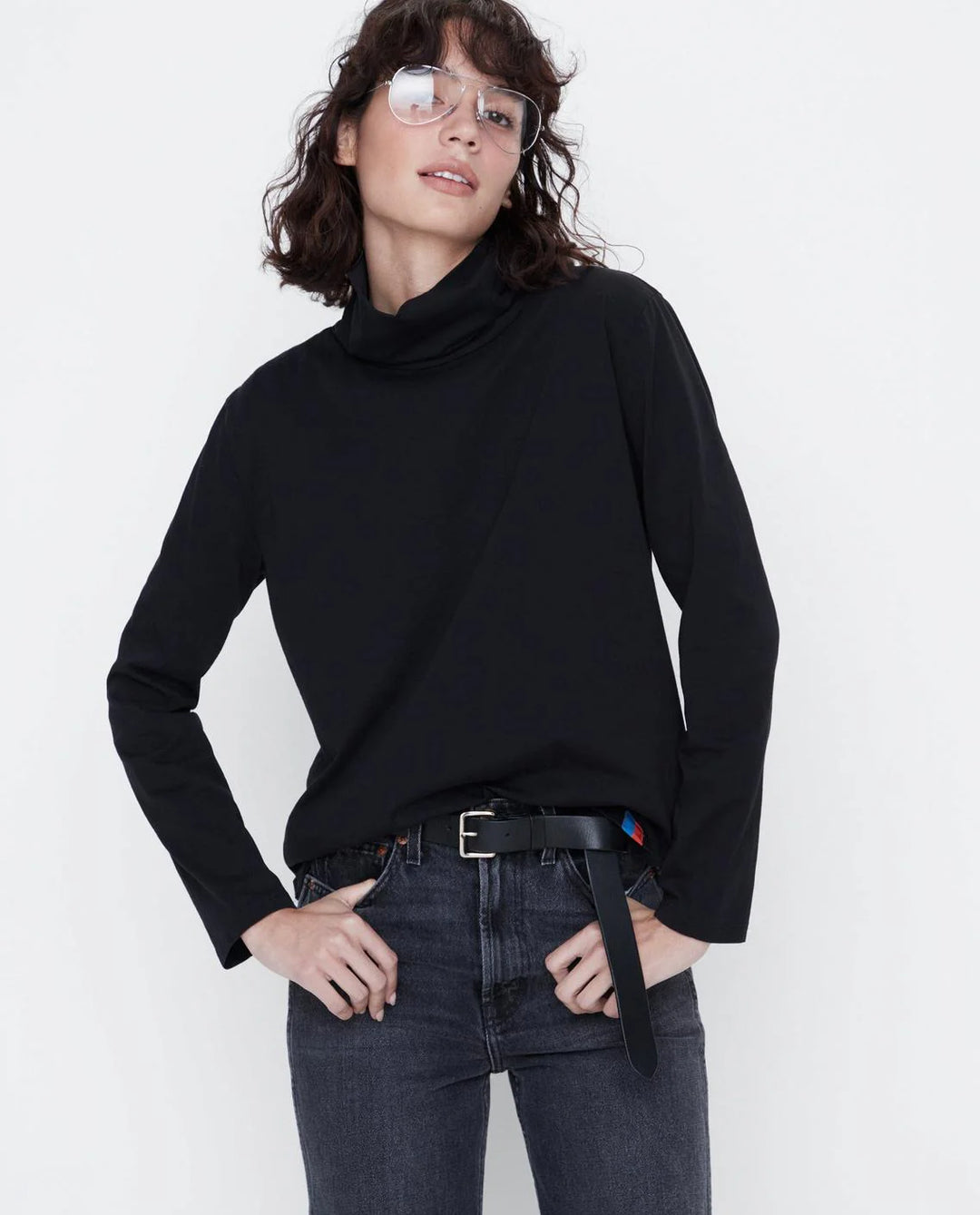 The Turtleneck - Black