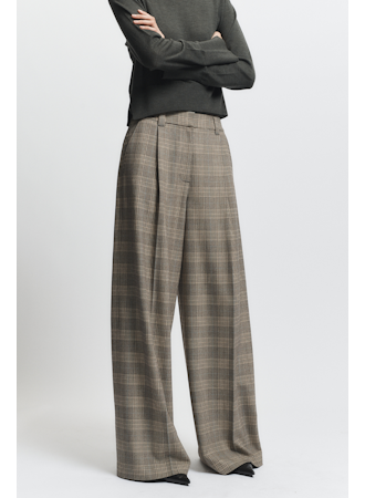 Everett Mid-waisted Trouser - Balmoral Plaid