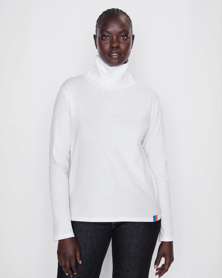 The Turtleneck - White