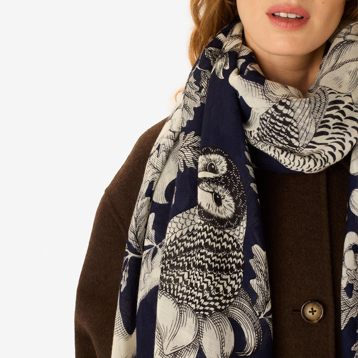 Scarf 100 - Navy Tree