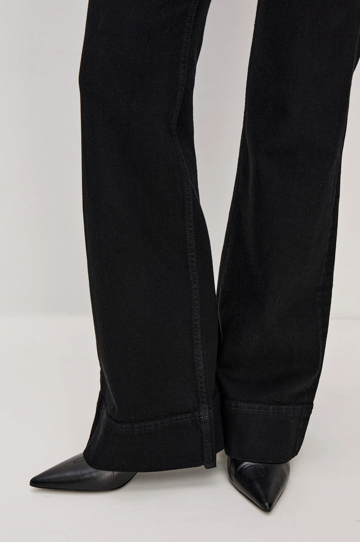 Alamitos Flared Trouser - Blackout