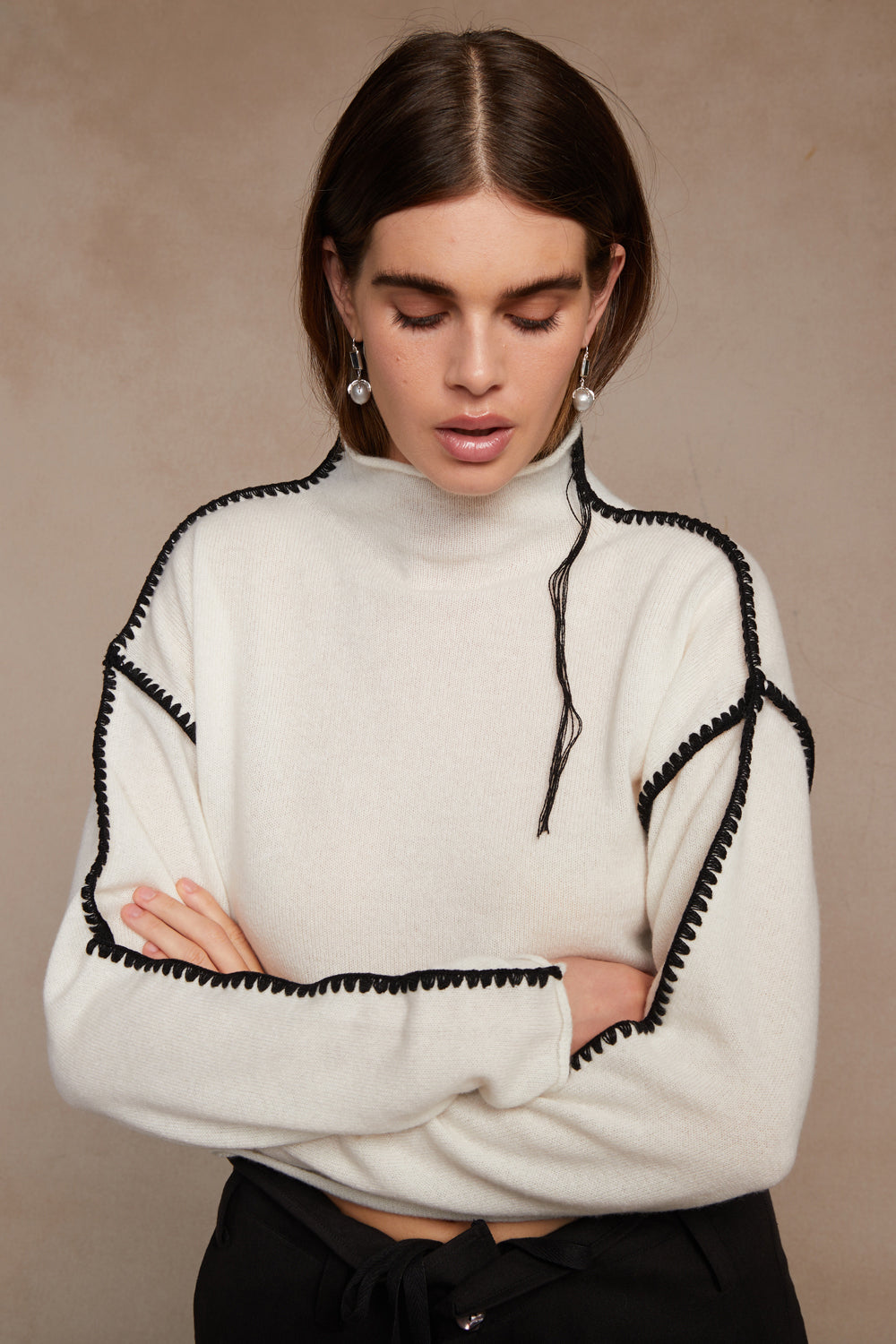 Annie Cashmere Cropped Sweater - Cream