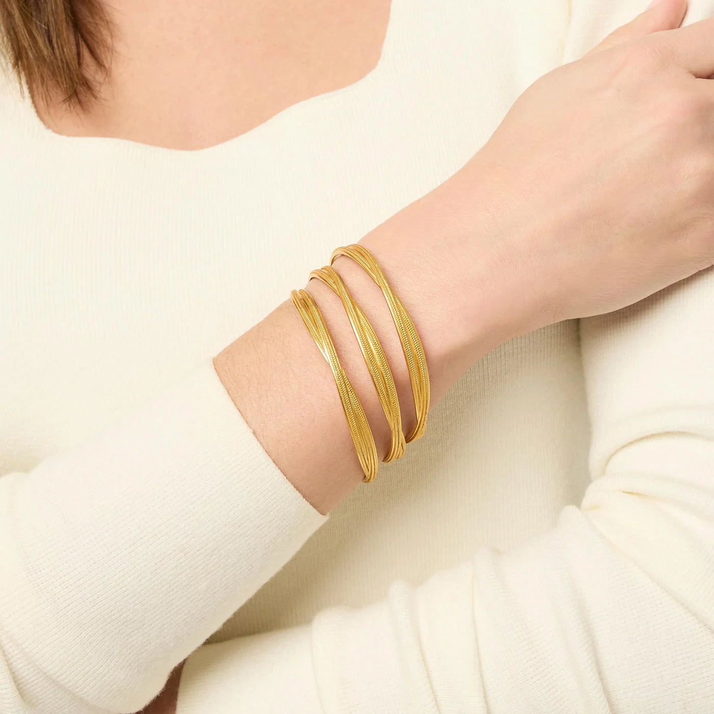 Cheval Twist Bangle - Gold