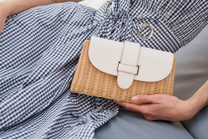 The Lady Clutch- White