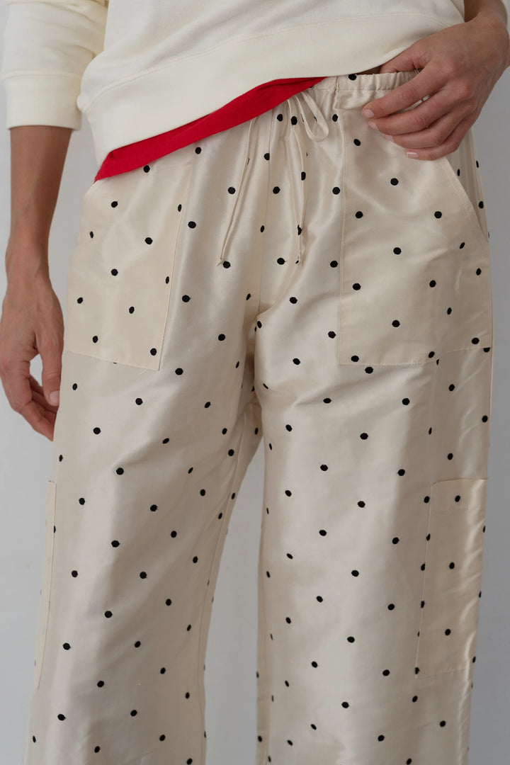 The Taffeta Drawstring Cargo Pant - Creme w/ Walnut