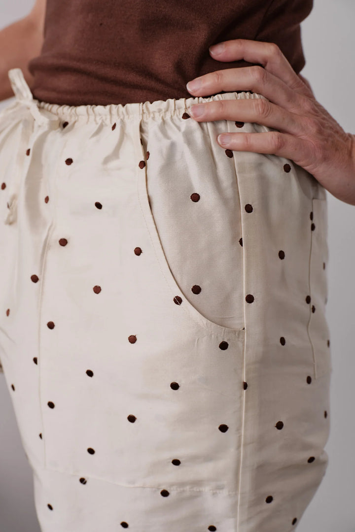 The Taffeta Drawstring Cargo Pant - Creme w/ Walnut