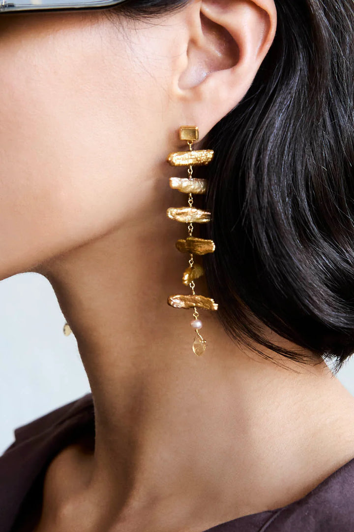 Isadora Earrings - Gold Pearl