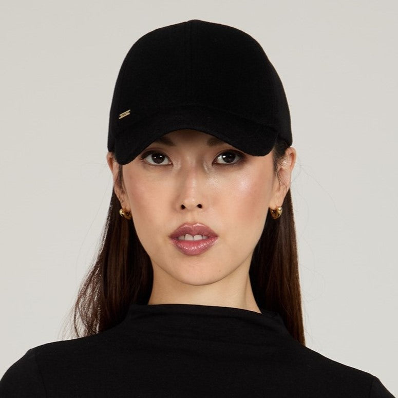 Lo - Black