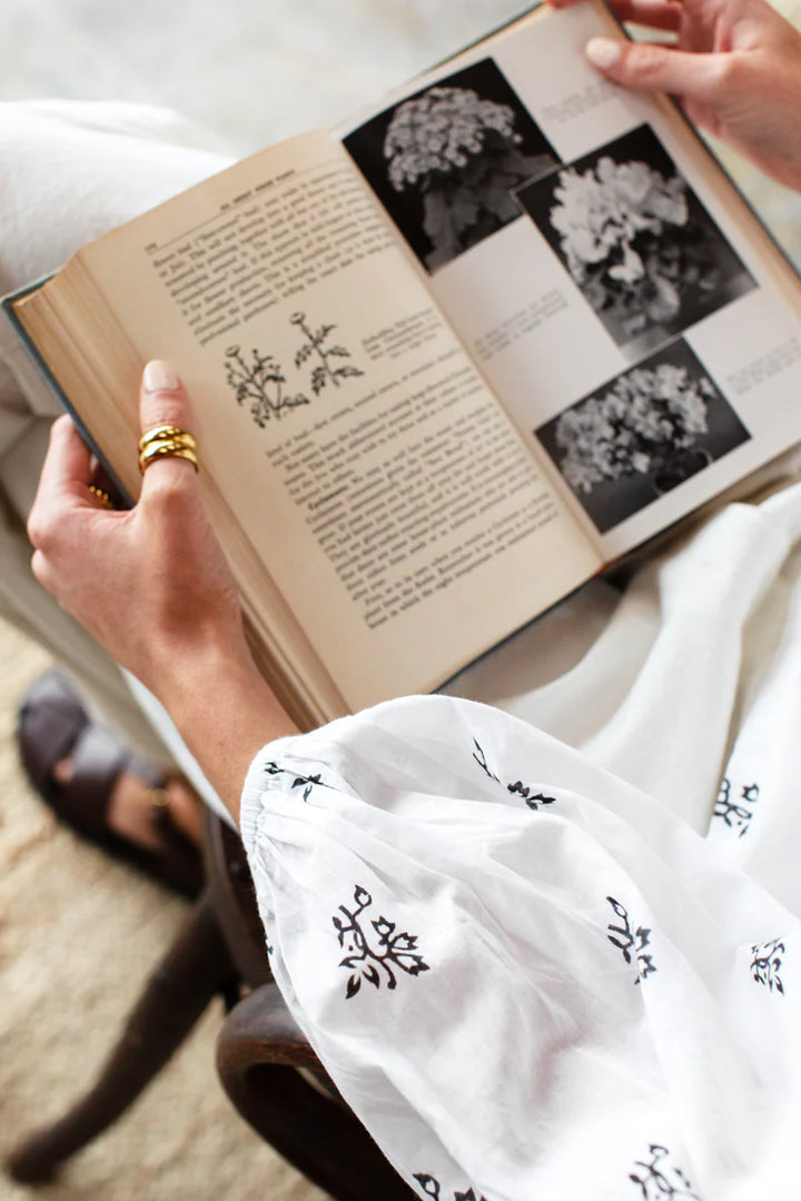 Folk Top - Black Sprig