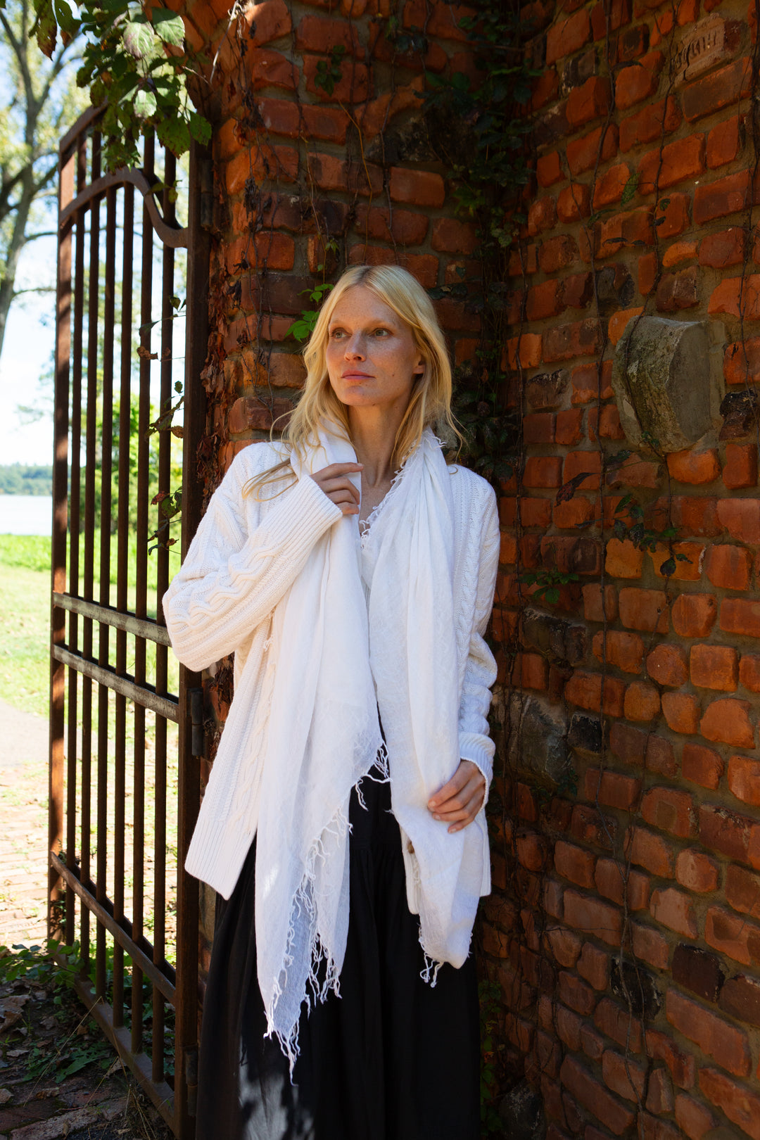 The Silk Cashmere Scarf- Chalk