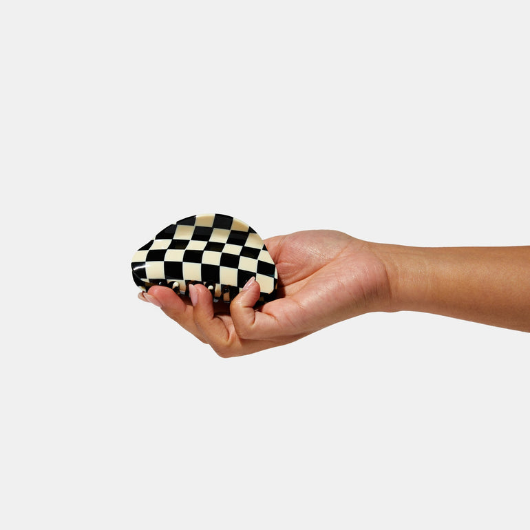 Checker Claw - Black/White