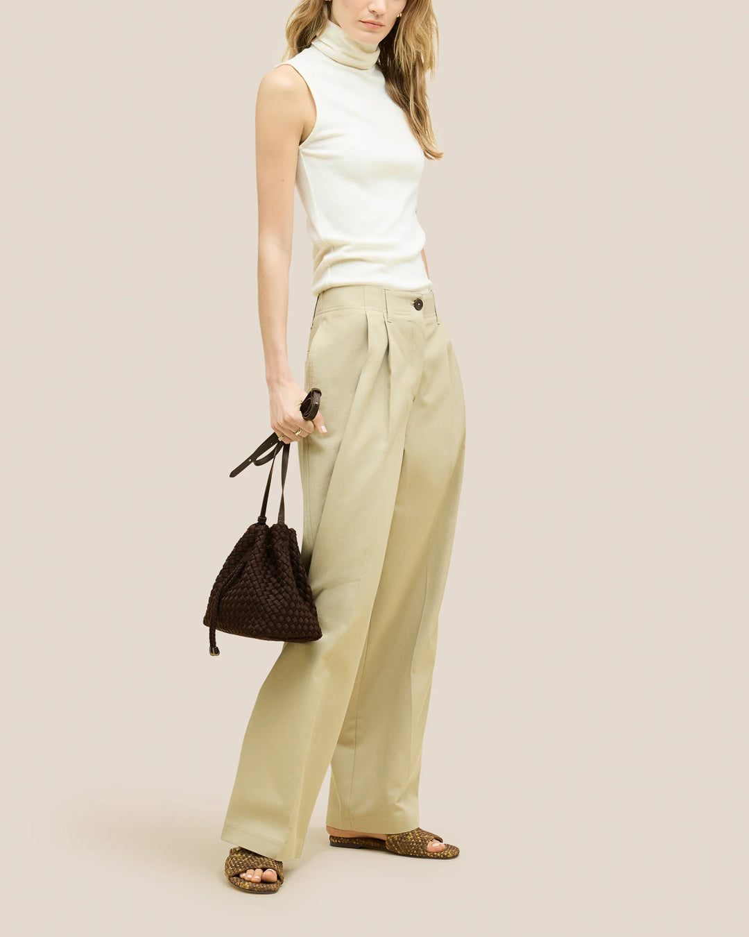 Gramercy Medium Bucket - Chocolate