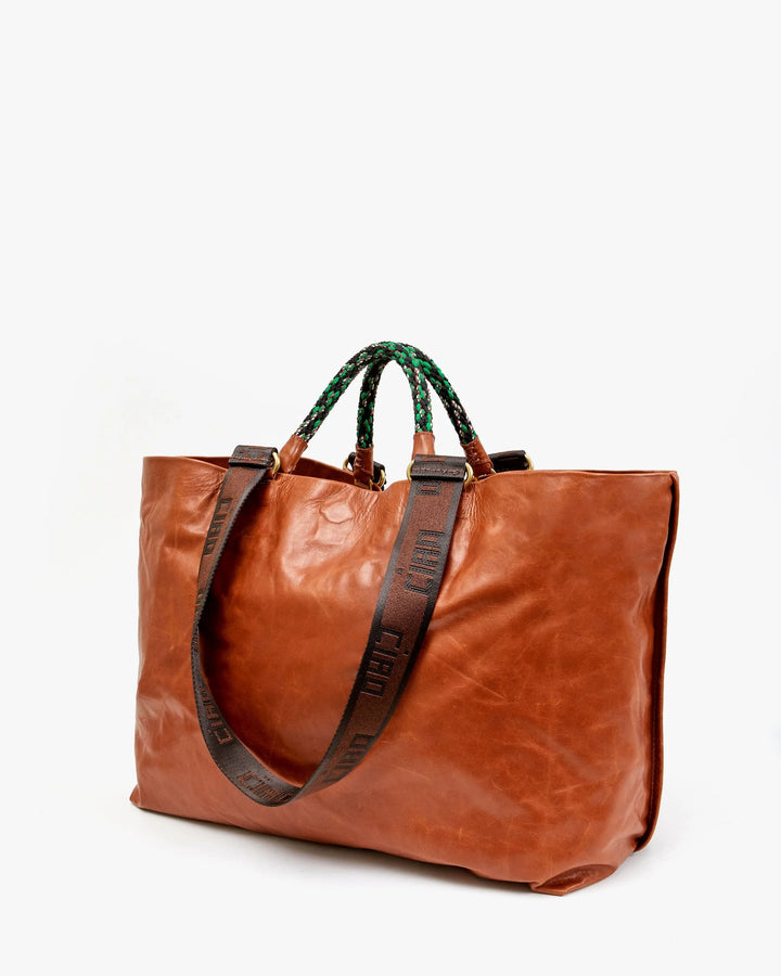 Grande Bateau Tote - Camel