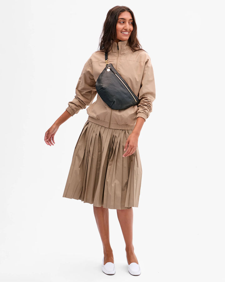 Grande Fanny - Black Petit Caviar