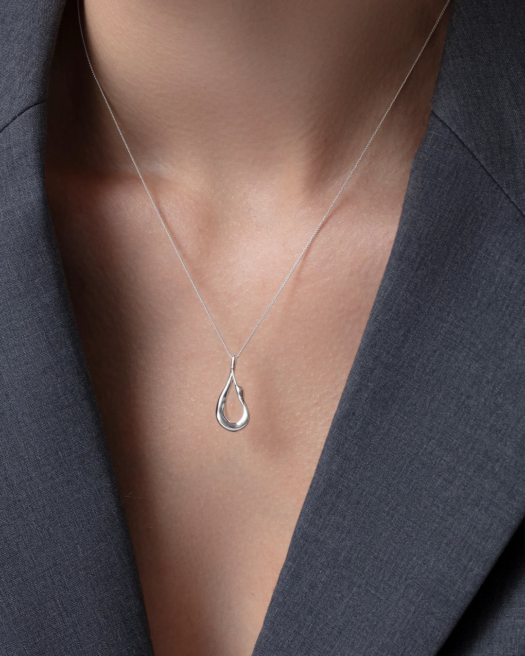 Mini Egret Pendant Necklace - Silver