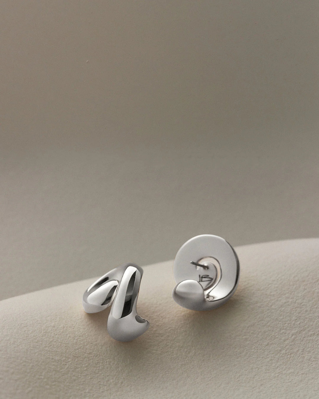 Gio Earrings - Silver