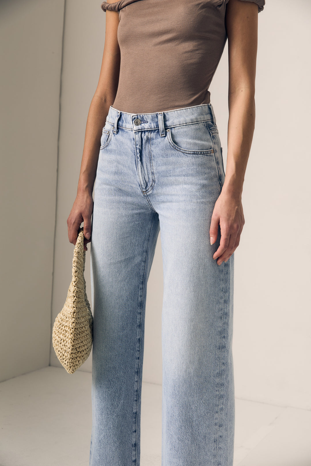 Alexa Boyfriend - Wild and Free