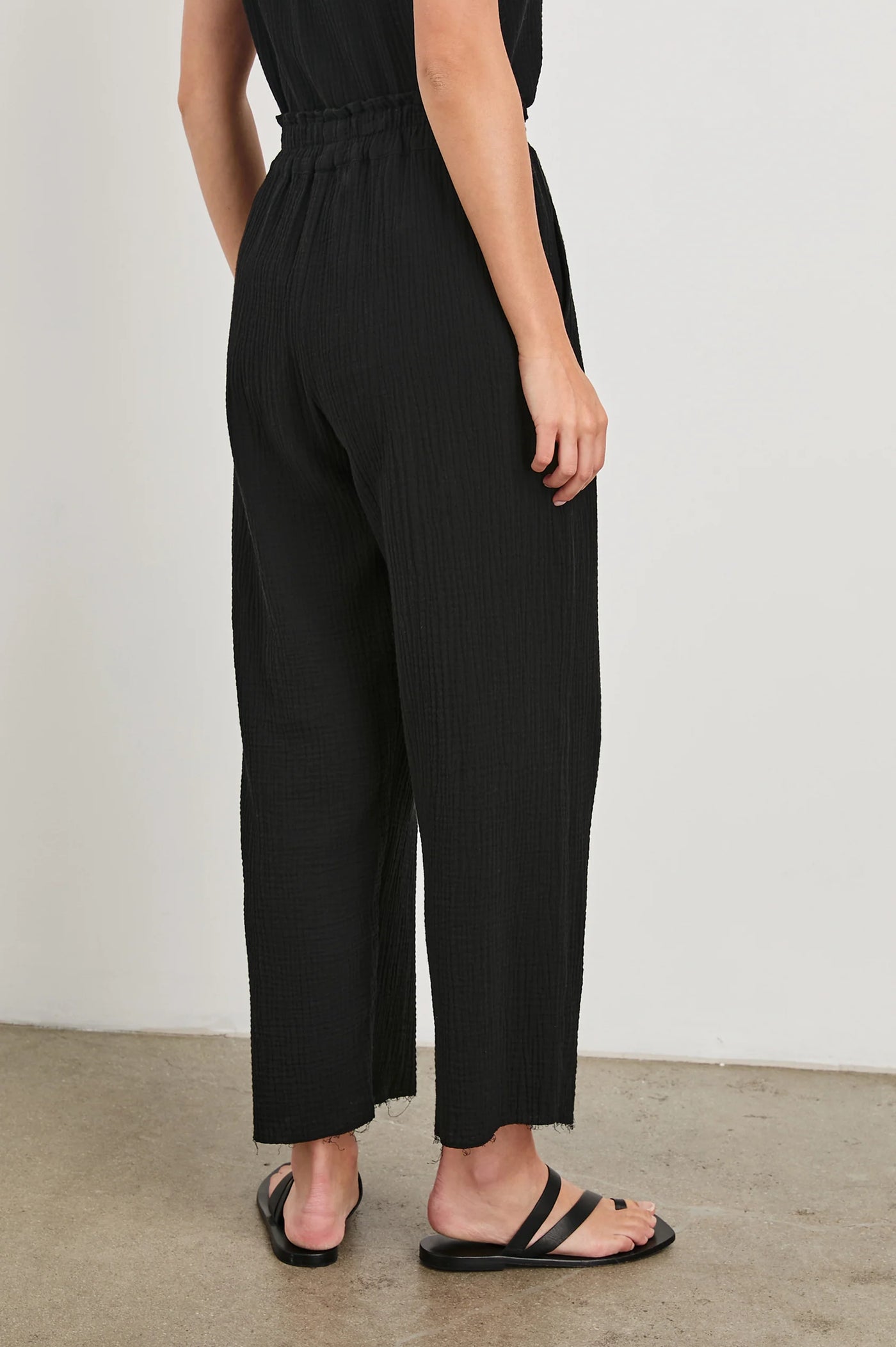 Leon Crop Pant - Black Gauze