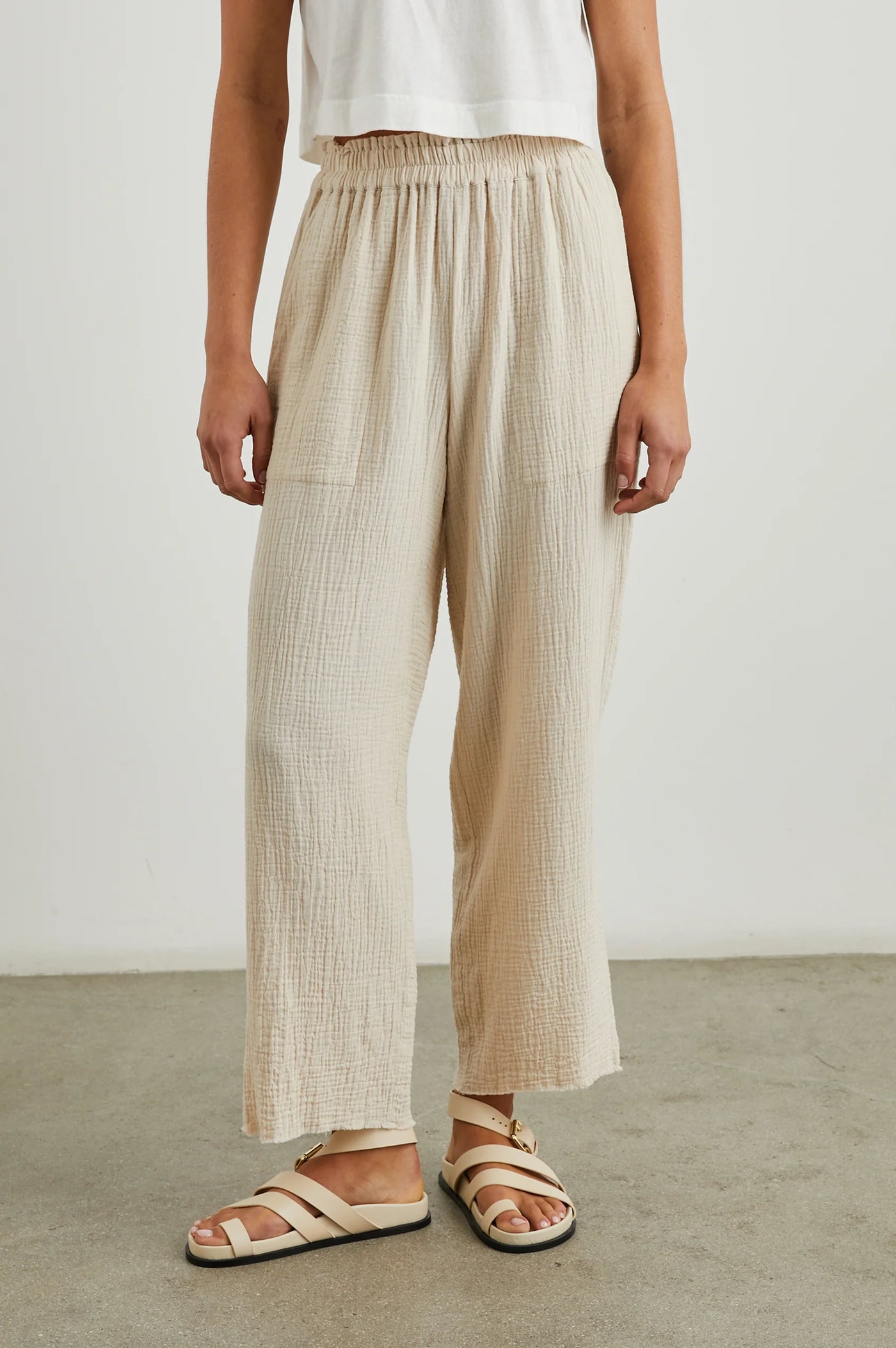 Leon Crop Pant - Flax