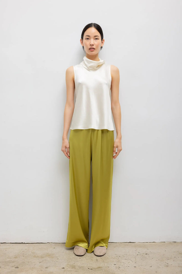 Barb Sleeveless Cowl Neck - Creme