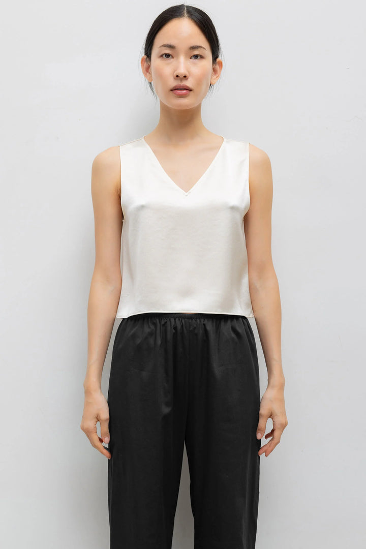 Barb V Neck Shell - Creme