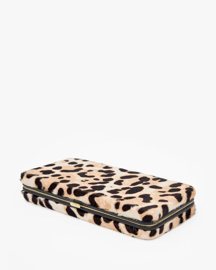 Le Tabac - Snow Leopard