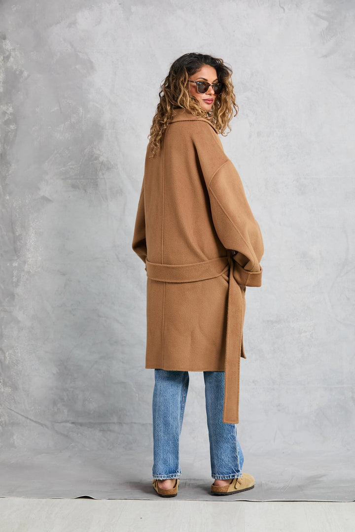 Stable Coat in Wool - Camel