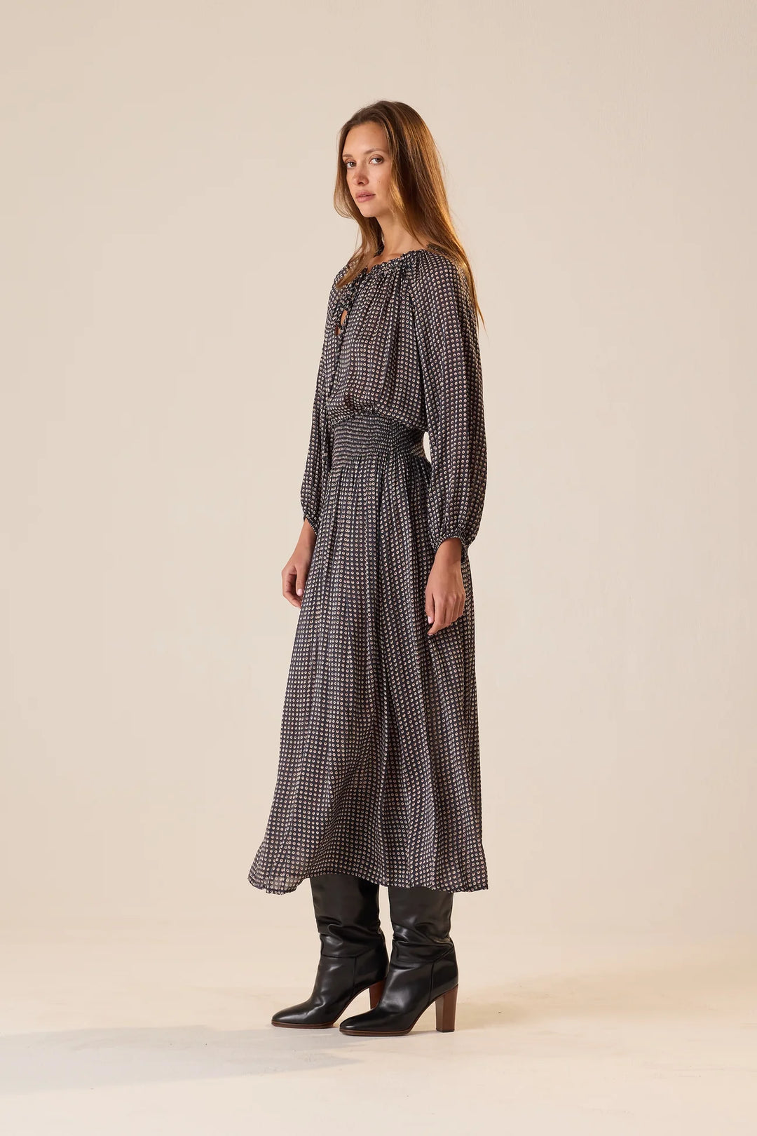 Bella Skirt - Martini Caviar