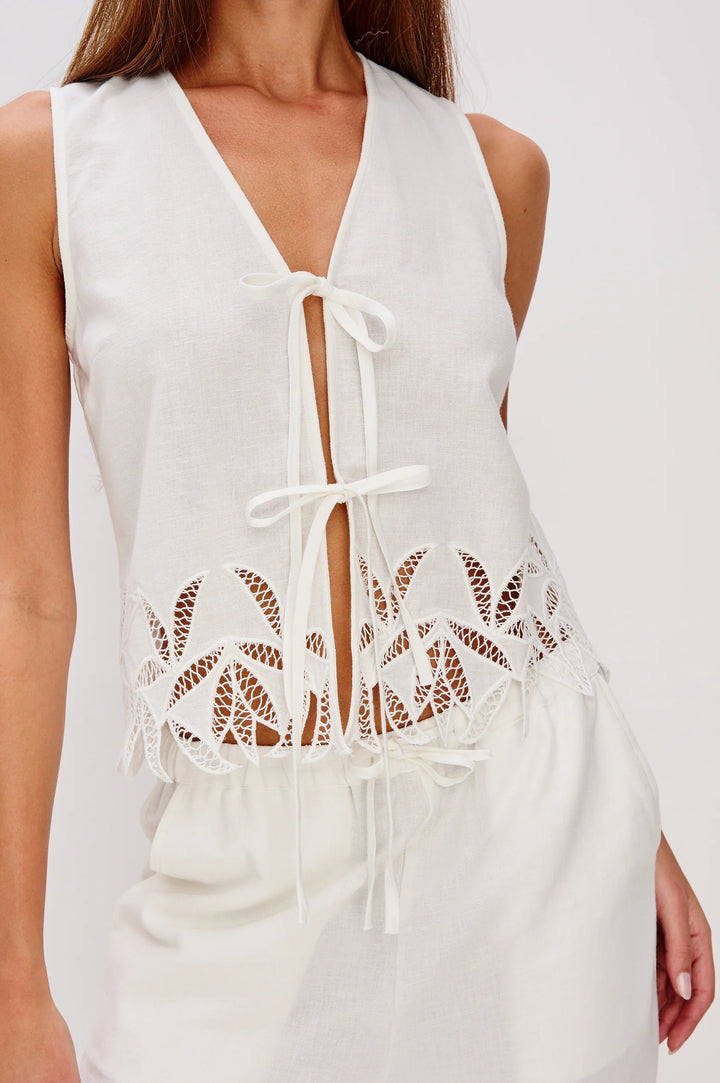 Oregon Top - White Palm Embroidery