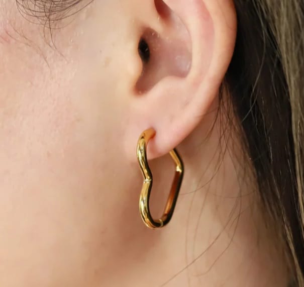 Heart Shape Hoops - Gold