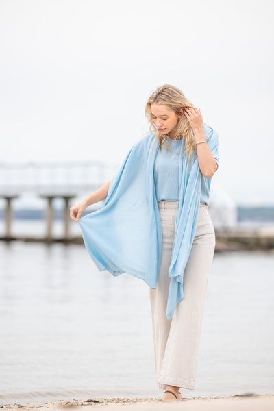 The Cashmere Travel Wrap Skylight