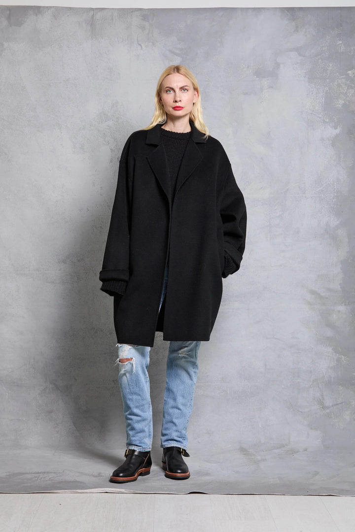 Stable Coat in Wool - Black