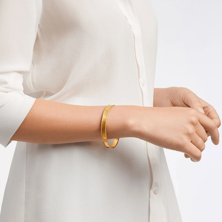 Savoy Bangle - Gold - M